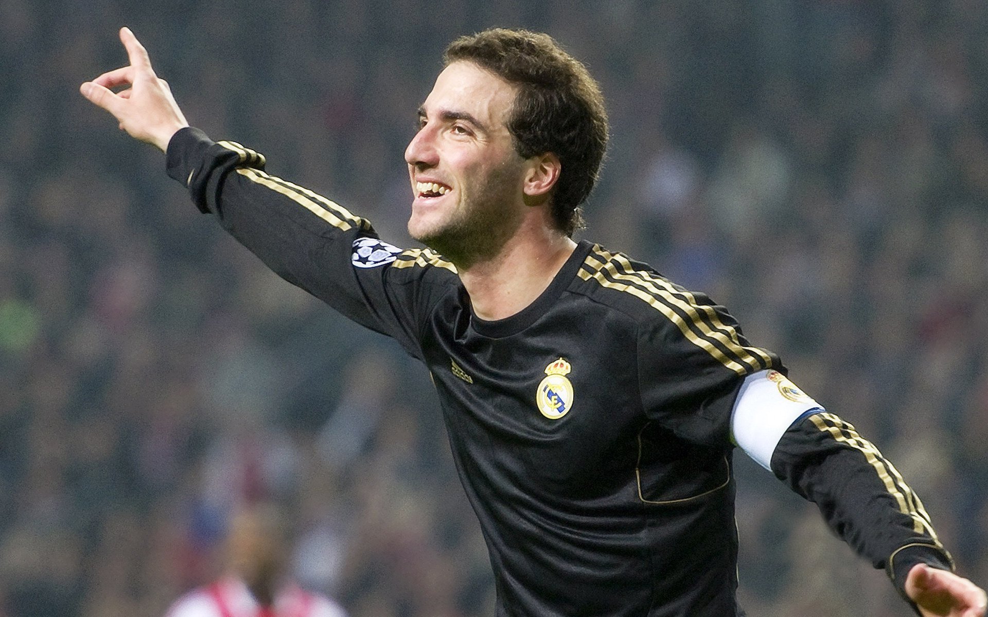 威少称要发挥经验带动年轻球员成长，威少能力